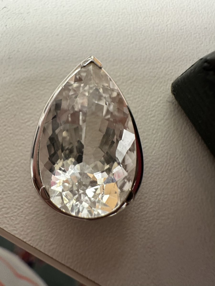 Ciondoli: 375 Weissgold Anhänger – Usato da Herbriggen venduto da Sehrazade