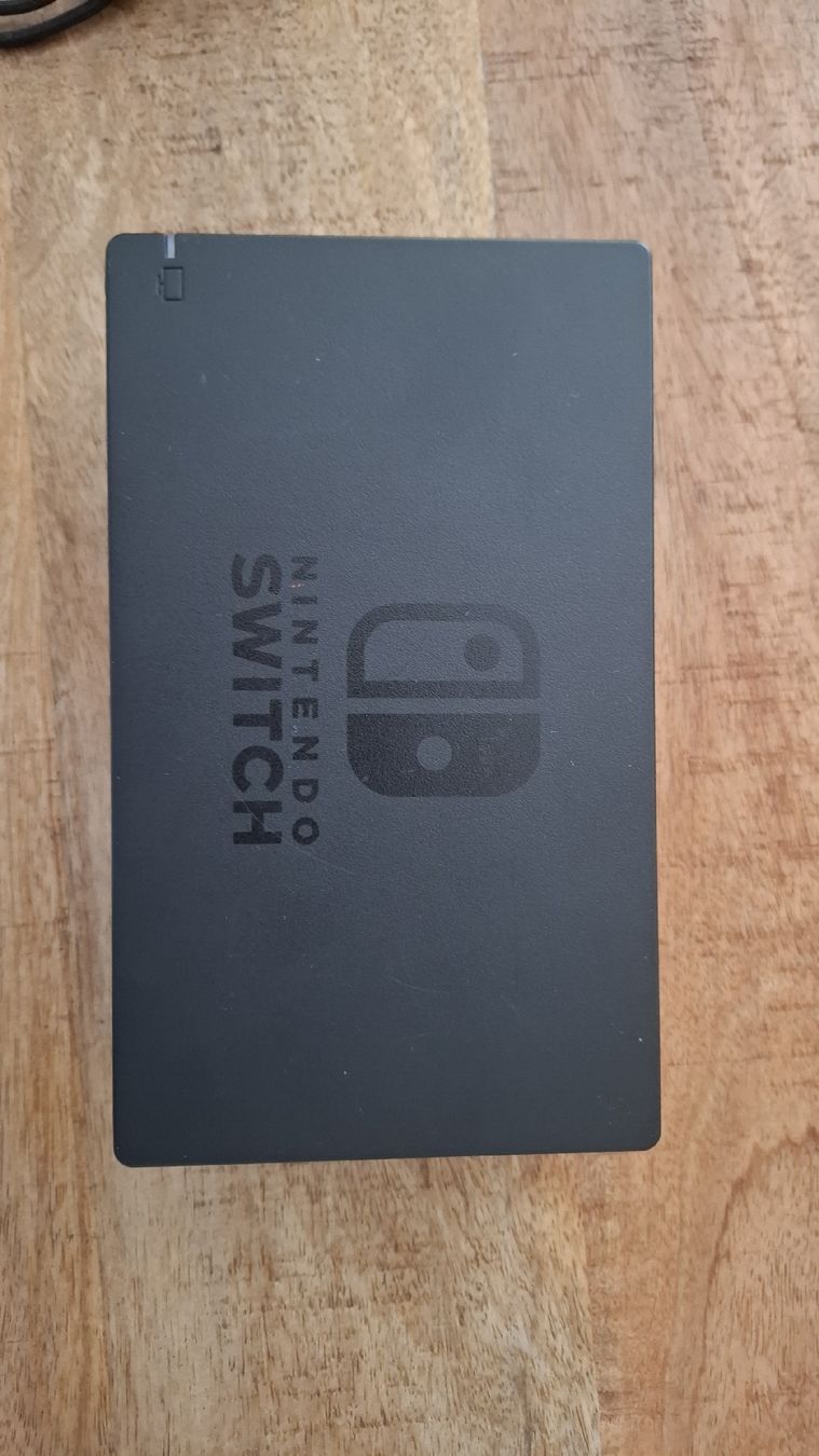 Nintendo Console: Nintendo Switch Zubehör – Usato da Pfäffikon ZH venduto da dahlia86 3