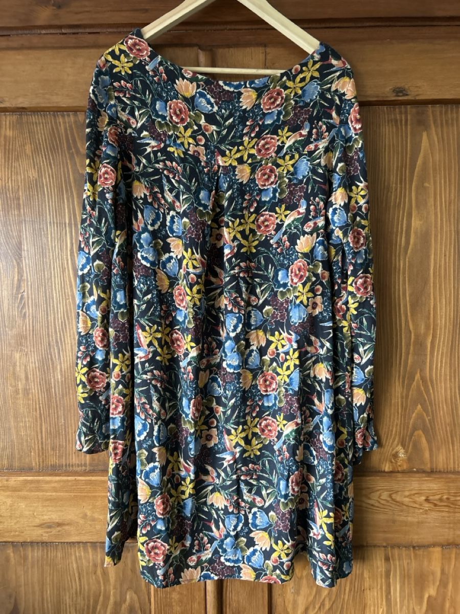 Sezane Kleider: Robe Sézane  – Gebraucht aus St-Aubin-Sauges von vildfr 2