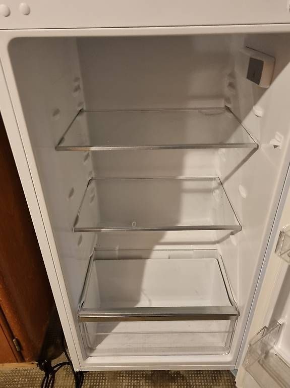 Electrolux Kühlschrank: Kühlschrank mit Gefrierfach – Gebraucht aus Gelterkinden von Knuddelmuddel 4