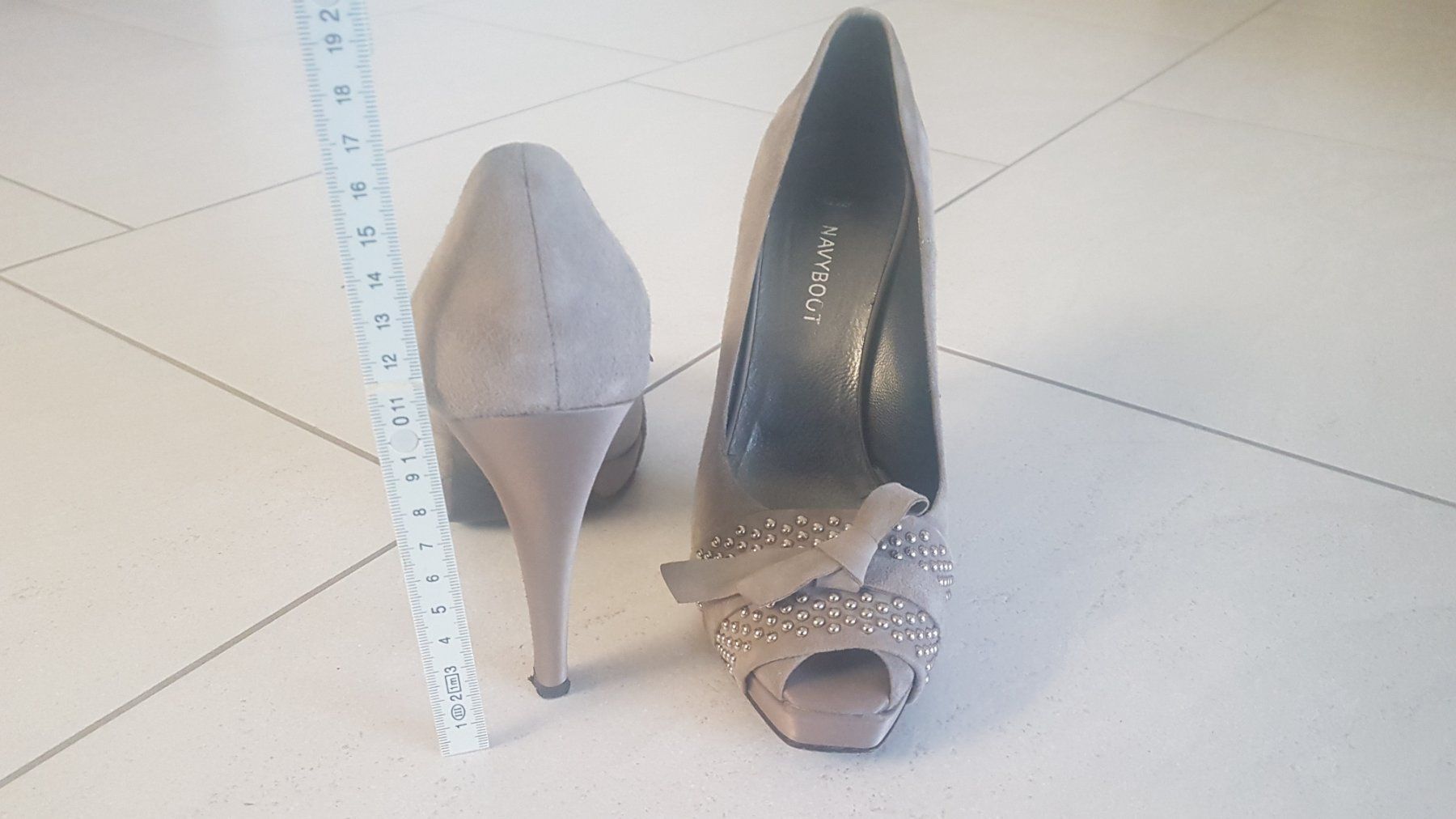 Navyboot Chaussures femmes: schöne NavyBoot Pumps Gr. 38 – D'occasion à Schwerzenbach par Dee_z 1