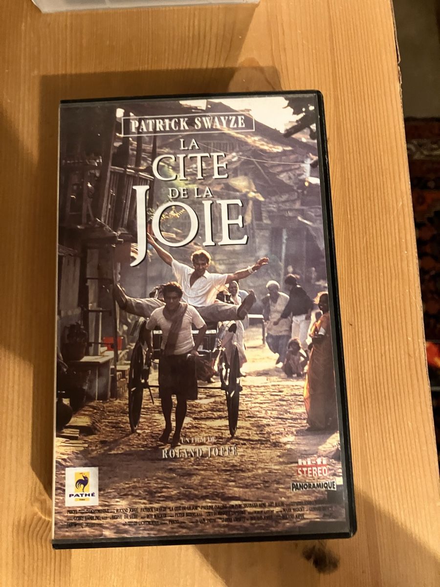 Tutti i VHS: La cité de la joie VHS – Usato da Pully venduto da yan_w5mm