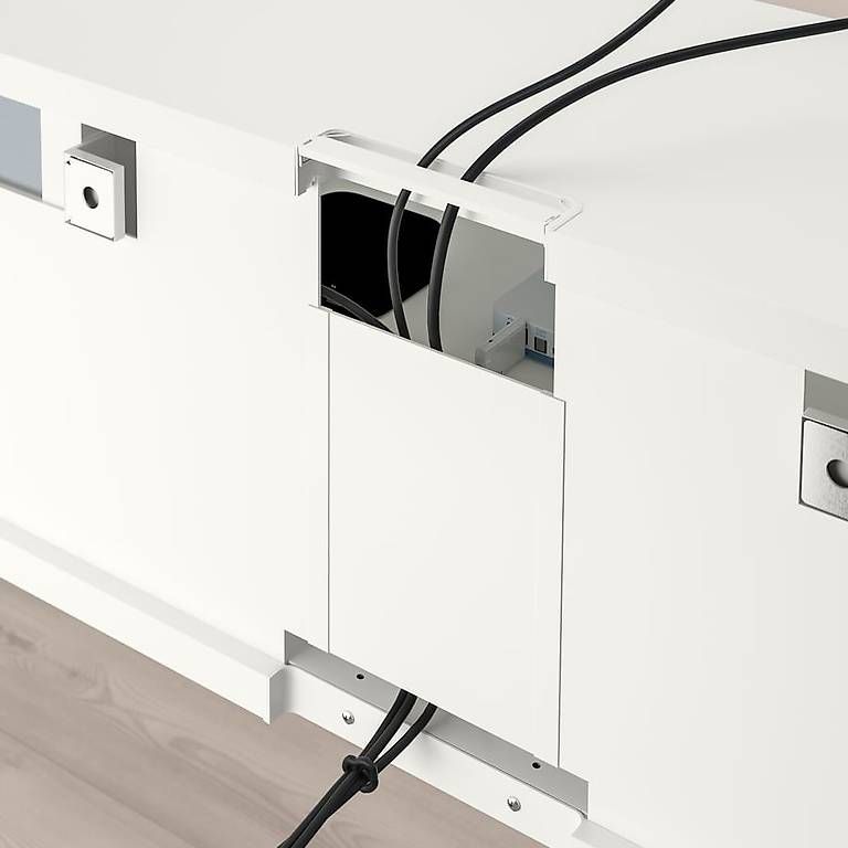 TV Möbel: Fernsehmöbel mit Kabel Versteck  – Gebraucht aus Zürich von andreaselina98 2