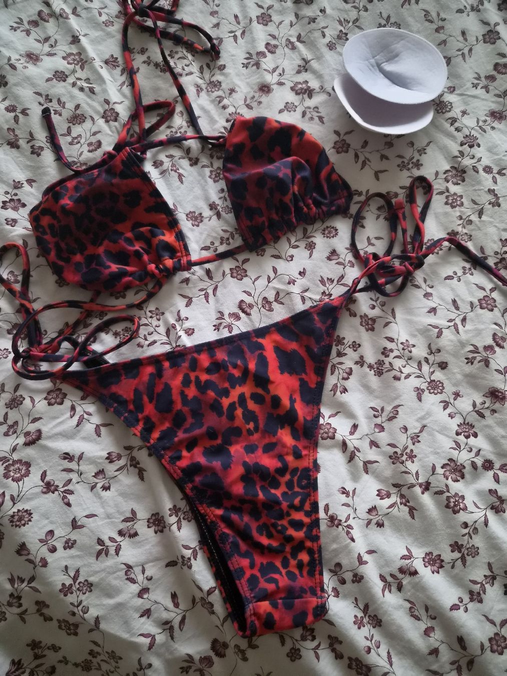 Costumi da bagno & Bikini: Bikini Leoprint M/L Bikini Leo Muster  – Nuovo (secondo la descrizione) da Pratteln venduto da madi1990 5