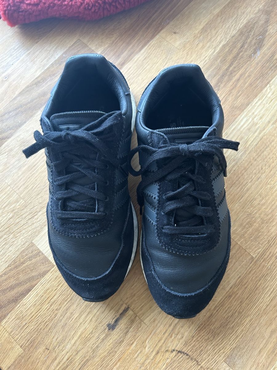 Adidas Scarpe da donna: Sneaker Adidas Gr. 38 2/3 – Usato da Meilen venduto da NHirs96