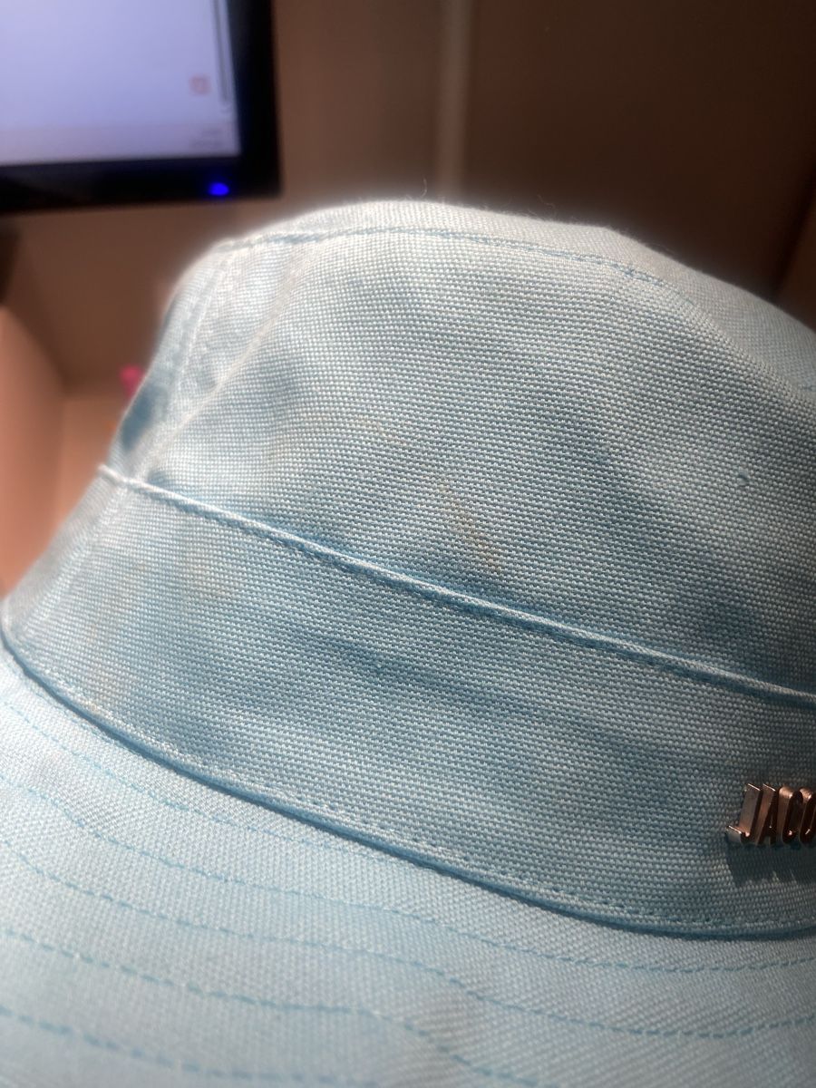 Jacquemus Copricapi, berretti & cappellini: Jacquemus Bucket Hat – Usato da Embrach venduto da tarosa99 1