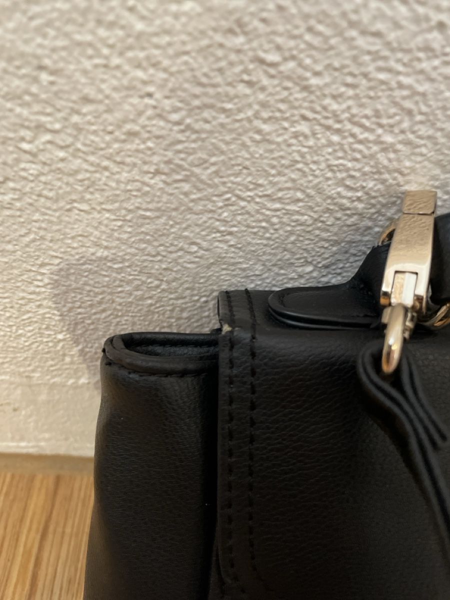 Guess Borse: Guess Handtasche, Schwarz – Usato da Basel venduto da Blumi_13 2
