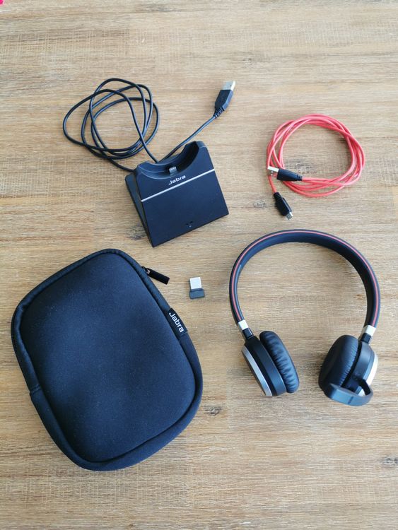 Jabra Kopfhörer: Jabra EVOLVE 40 mit Ladestation "top Zustand" – Gebraucht aus Zürich von NiJuLi