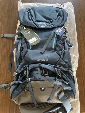 Brandneuer Osprey Kestrel 38