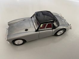Oldtimer Modell MGA 1:43