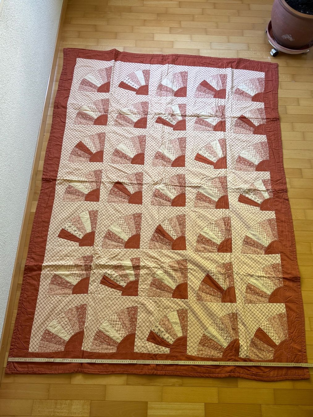 Sonstige Tischwäsche: Patchwork-Quilt ca.205 x 145cm + 4 Kissen, handgefertigt – Gebraucht aus Horgen von Xhystos 1