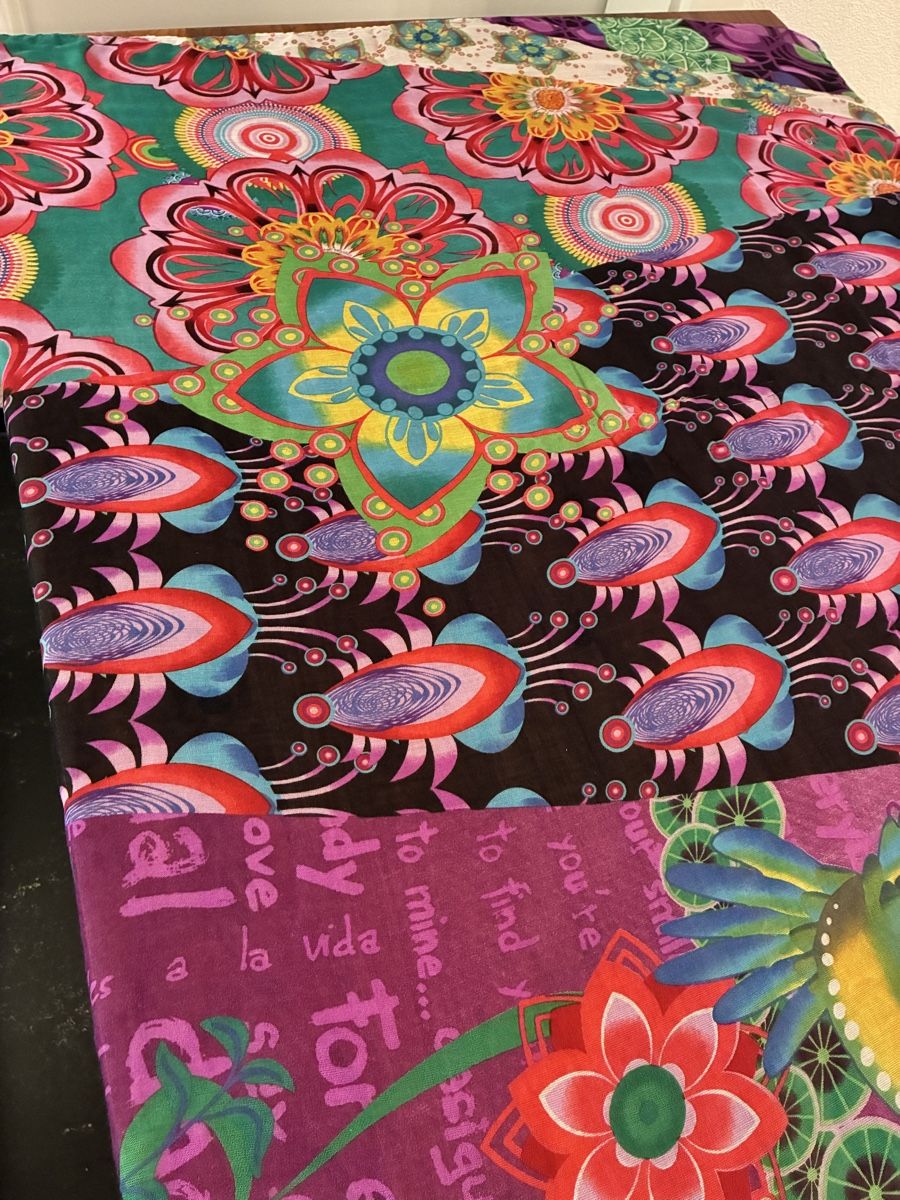Desigual Foulard & Sciarpe: Bunter Schal von Desigual – Usato da Zürich venduto da Sylvie0011 3