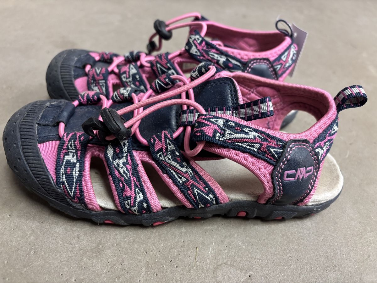 CMP Schuhe für Mädchen: CMP Sandalen pink, Grösse 32 – Gebraucht aus Büren an der Aare von Nikito2001