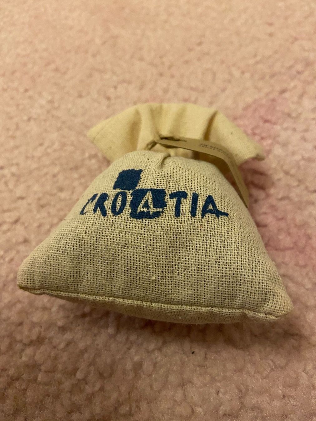 Cibi & Specialità: Kroatien Lavendel Souvenir – Nuovo e nell'imballaggio originale da Zürich venduto da engebrunau