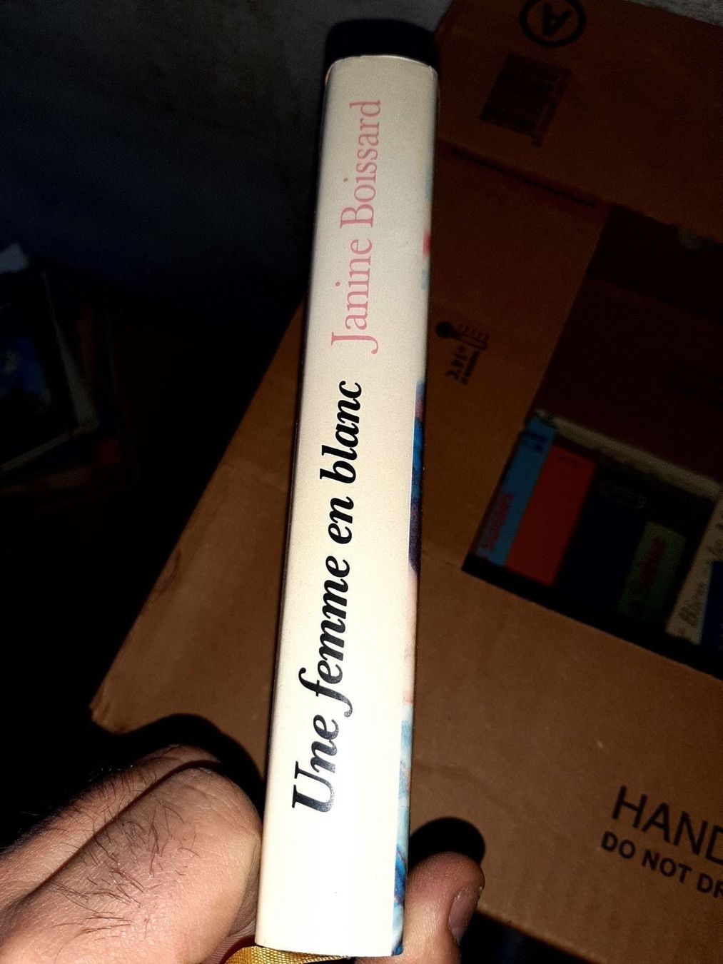 Libri: une femme en blanc – Usato da Le locle venduto da juliensaran 1