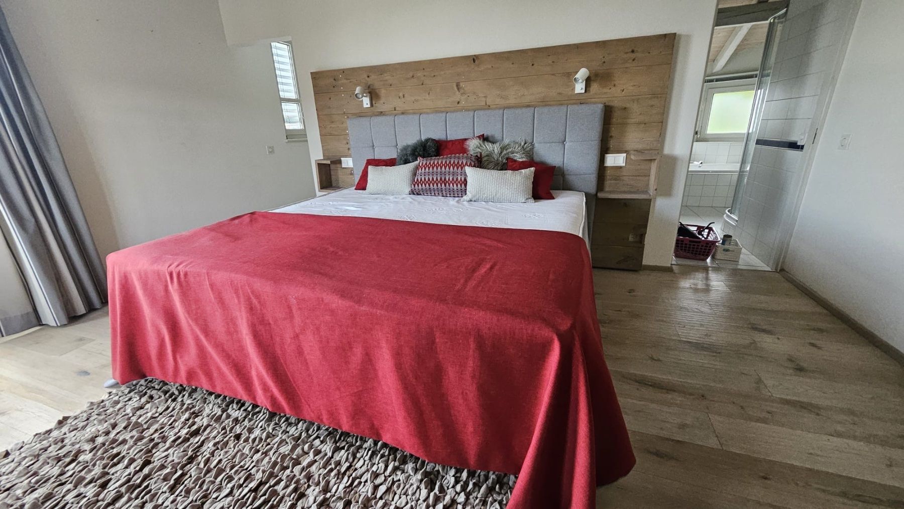 Letti: Grosses Boxspringbett – Usato da Schaffhausen venduto da kha_wh59 2
