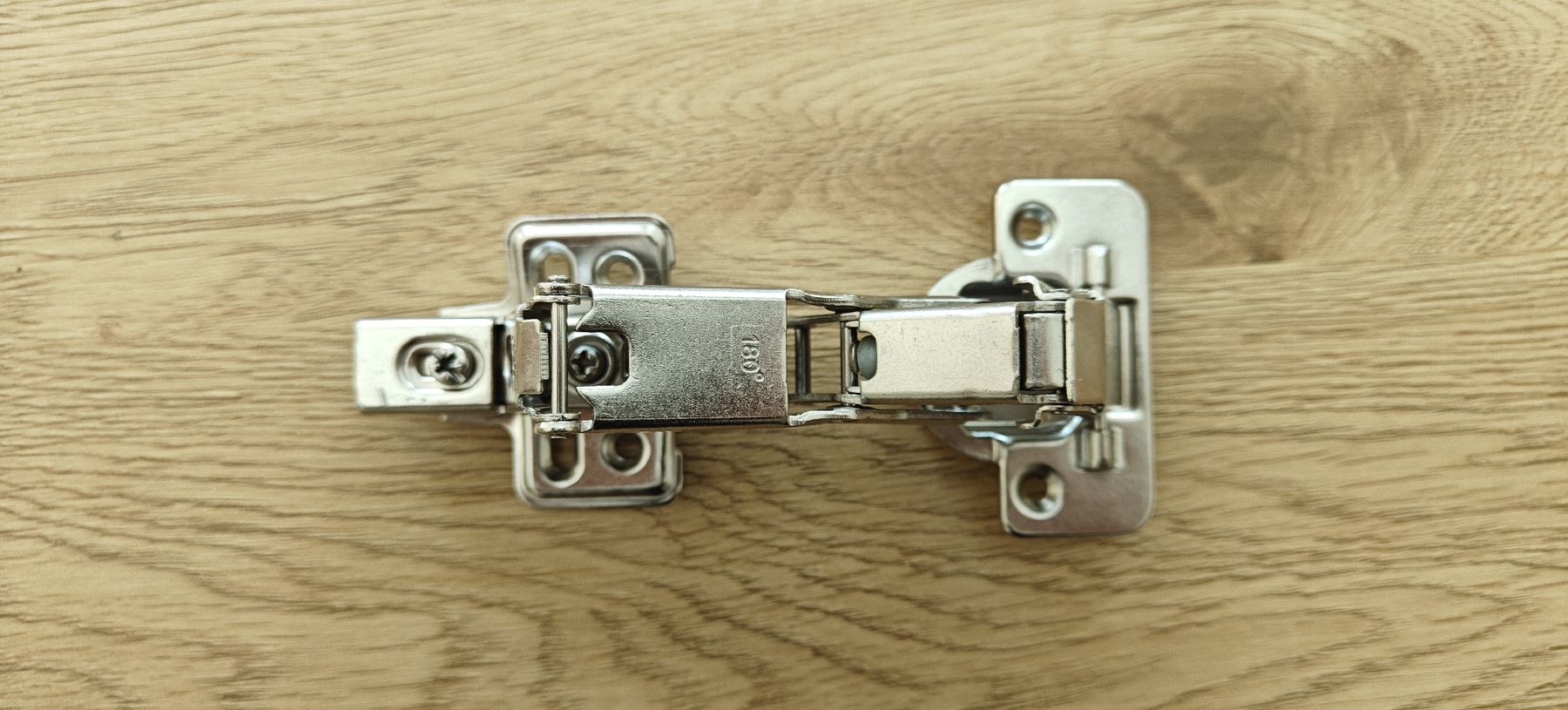 Eisenwaren: 180° Soft-Close Möbelscharnier / Weitwinkelscharnier 4 Stück – Neu (gemäss Beschreibung) aus Bern von davehae 1