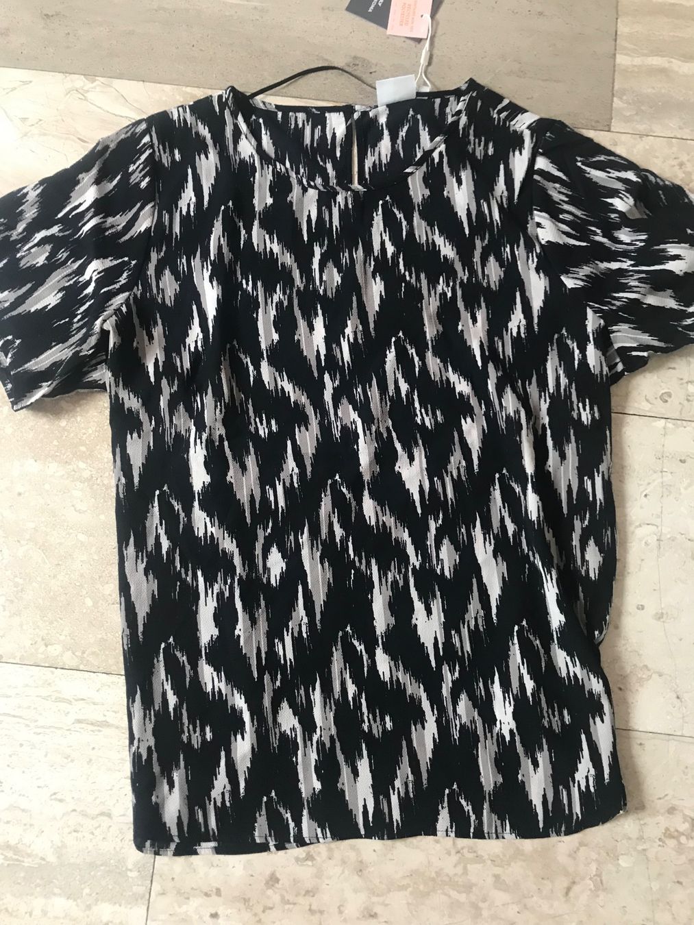 Only Camicette: Bluse NEU – Nuovo e nell'imballaggio originale da Oftringen venduto da mbc_b8vr