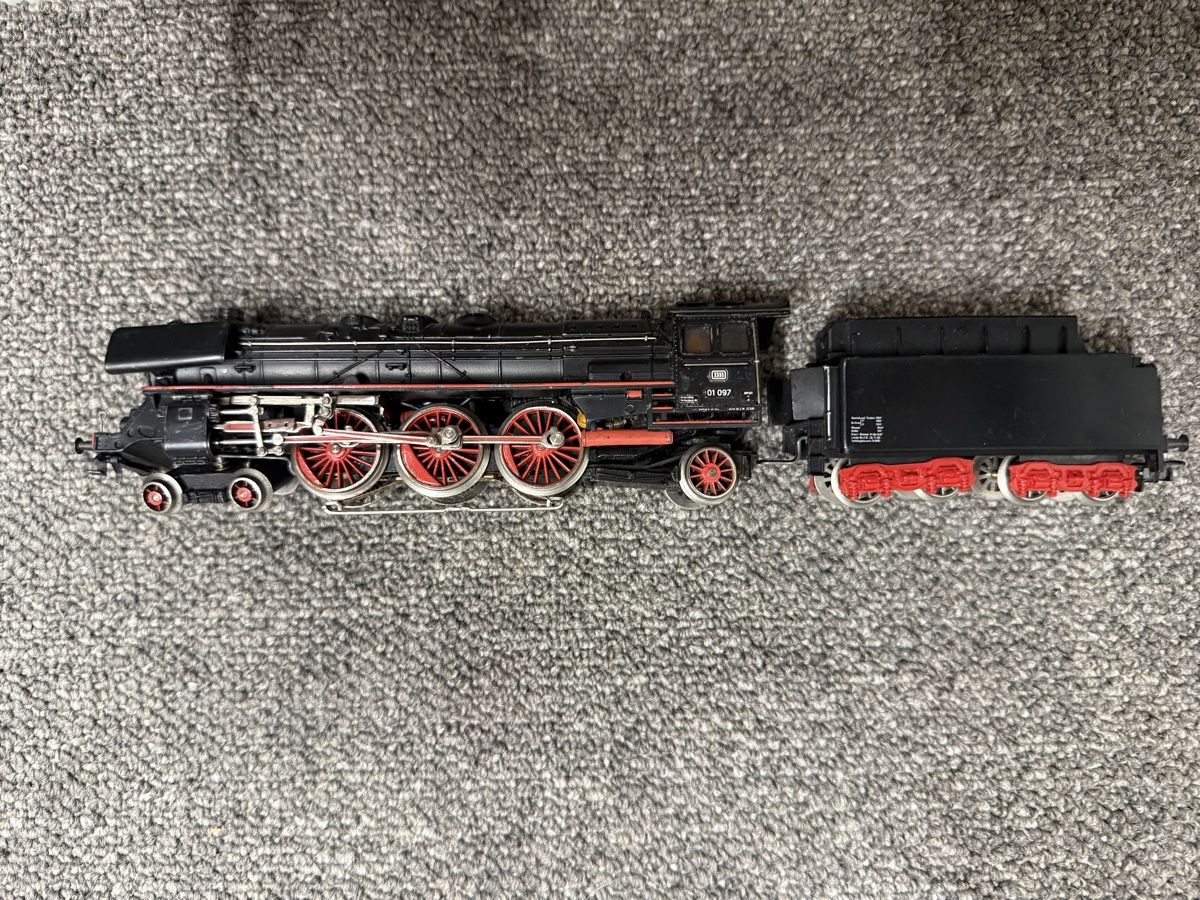 Märklin Modellini di ferrovie: Märklin 304 Br 01  – Usato da Berikon venduto da TopLok 4