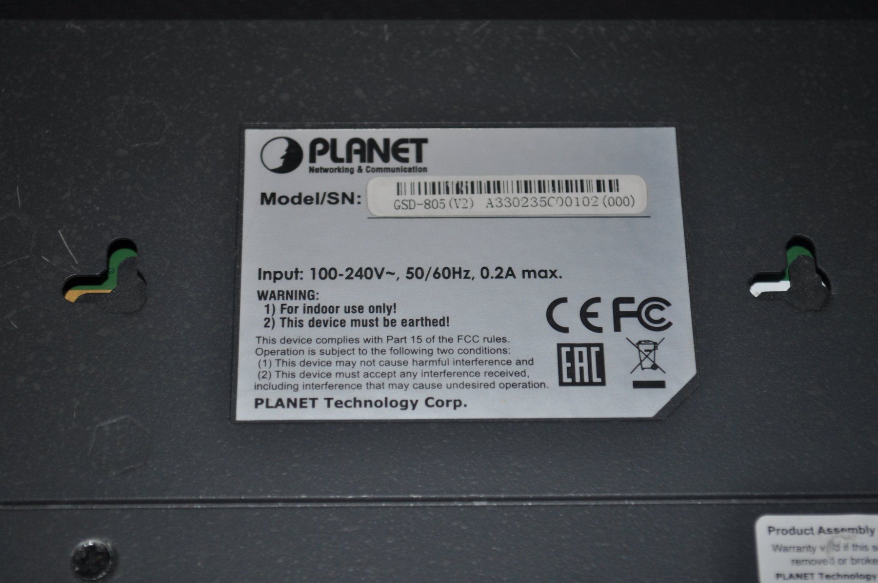 Hub & Switch: 8-Port Gigabit Ethernet Switch – Usato da Zizers venduto da Digitag0 4
