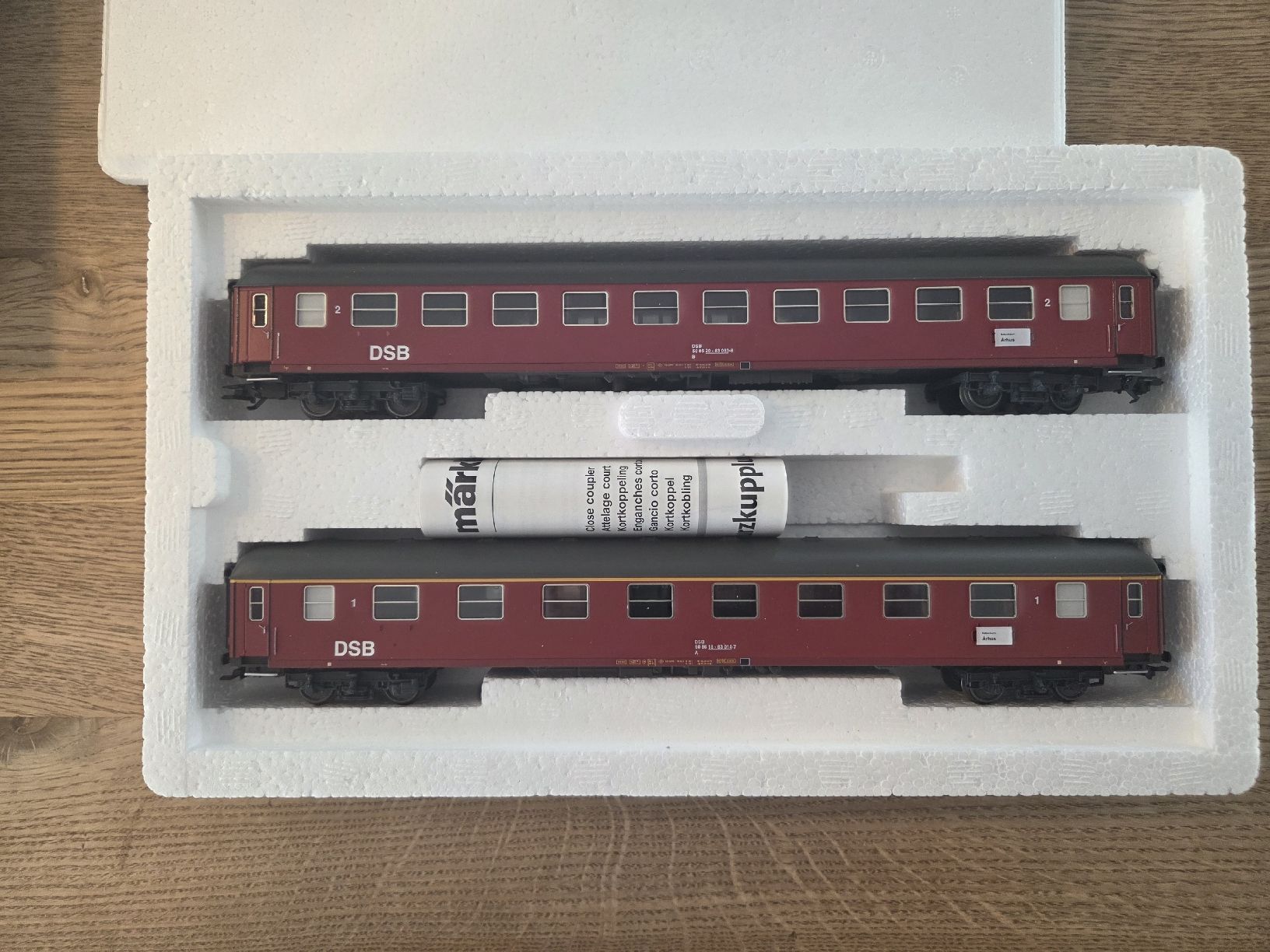 Märklin Modelleisenbahnen: Märklin 42814 Personenwagen-Set Epoche IV DSB  – Gebraucht aus Berikon von TopLok1
