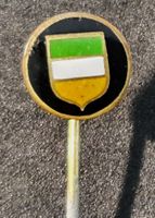 CC421 - Anstecknadel Flagge Fahne???