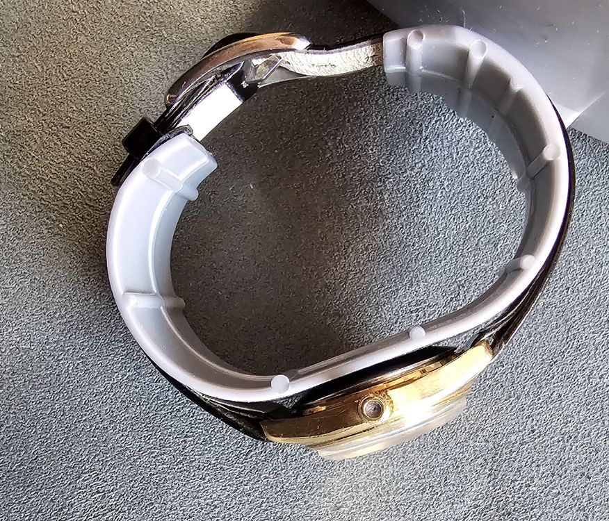 Omega Orologi: OMEGA Seamaster Vergoldet Elegante Damenuhr – Usato da Speicher venduto da Swisswtch 4