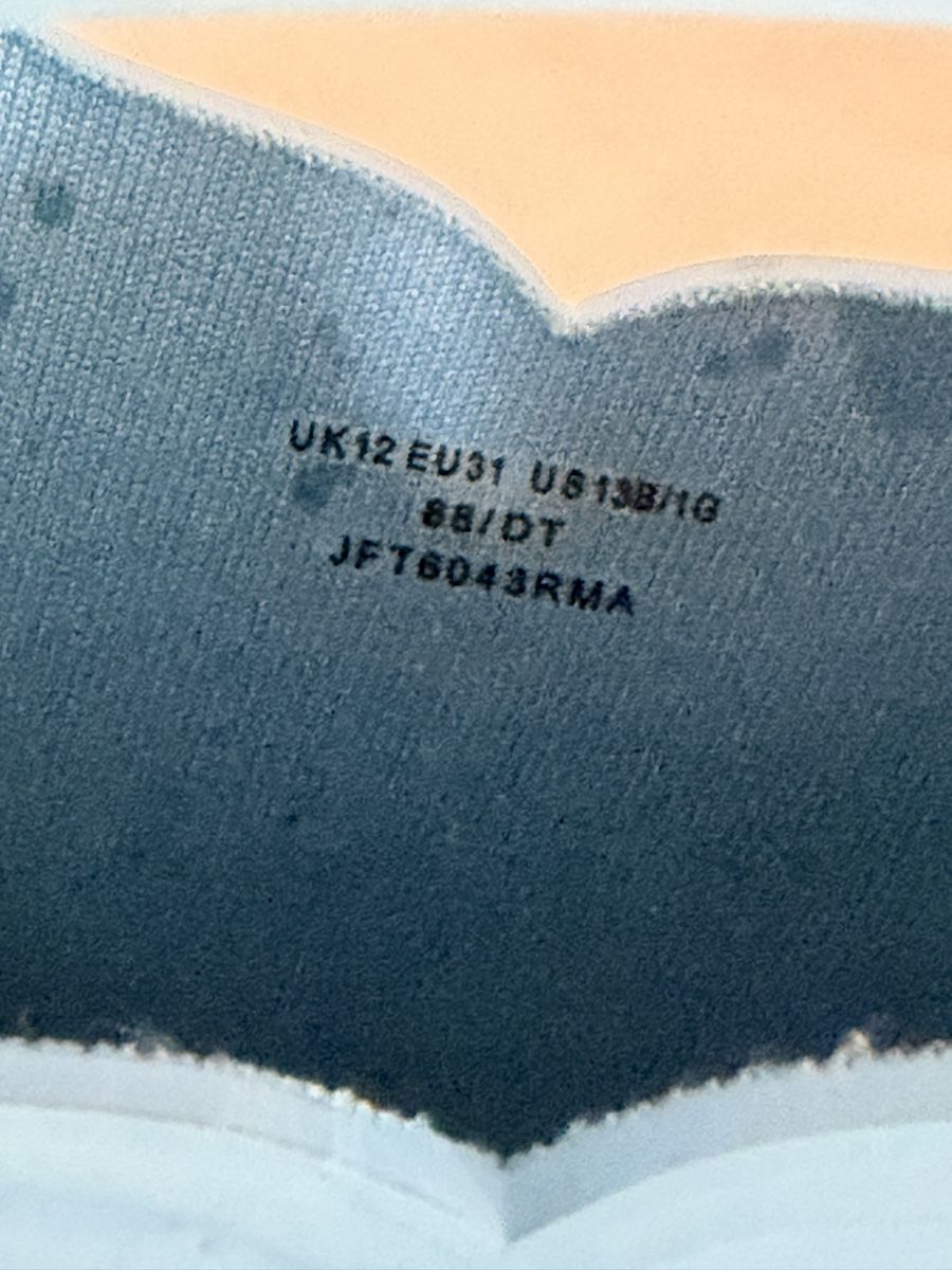 Schuhe für Mädchen: Hunter Gummistiefel Grösse 31 – Gebraucht aus Teufen AR von flo_hw8l 3