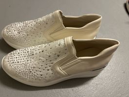 Sommerliche, weisse Damenschuhe mit Strass, Grösse 41