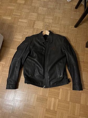 Motorradjacke aus Leder von AJS, Grösse 52