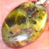 Anhänger L-3885 – Grüner Opal Edelstein 33x23mm