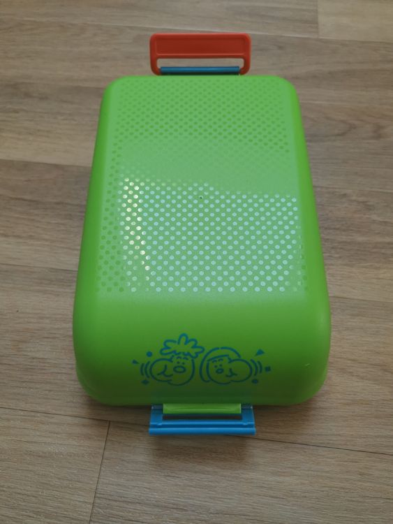 Tupperware Brotdose Lunchbox grün blau Snackbox (Neu (gemäss Beschreibung)) in Gelfingen für CHF 5 – mit Lieferung auf Ricardo kaufen