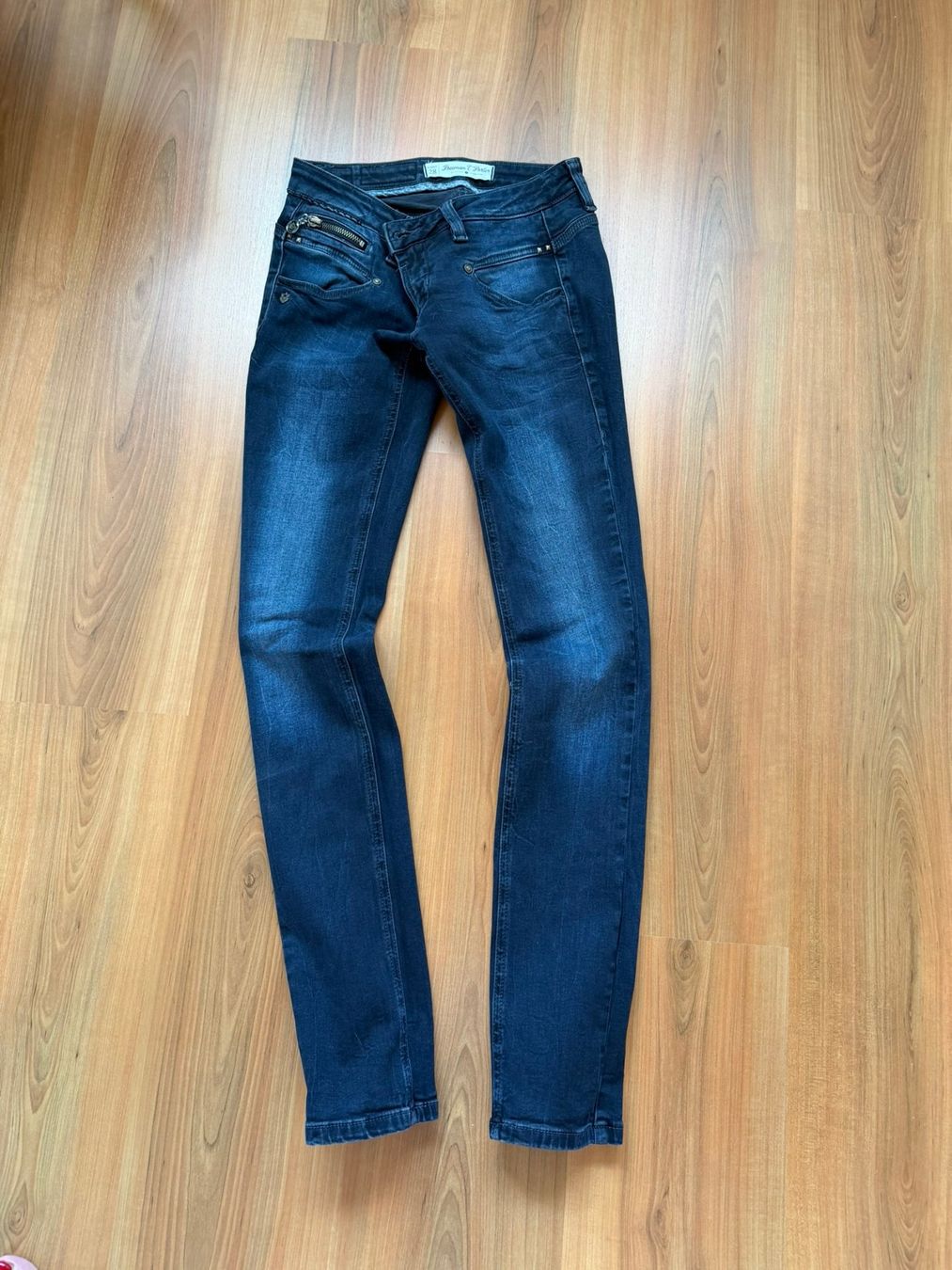Freeman T. Porter Jeans: Freeman T-Porter Alexa – Usato da Burgdorf venduto da Bizeli