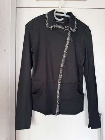 Marc Cain Jacke Schwarz Fransen Gr.3, Zustand neuwertig !