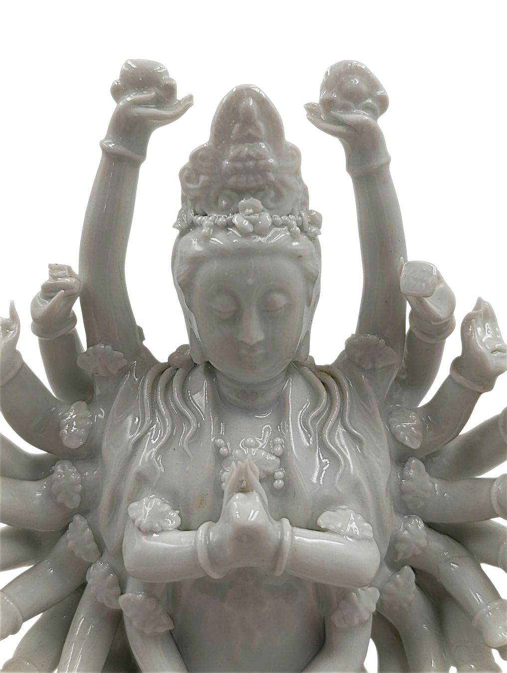 Figuren: Chinesische Blanc-de-Chine-Guanyin  – Gebraucht aus Hochfelden von Historium 5