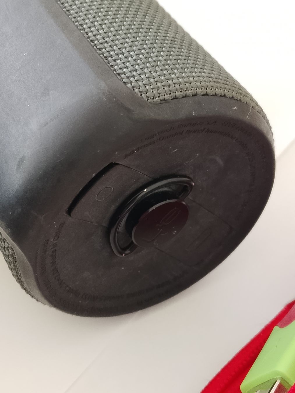 Ultimate Ears Lautsprecher: Ultimate Ears boom 2 Bluetooth Lautsprecher Top  – Gebraucht aus Biel/Bienne von Vintage-timearts 5