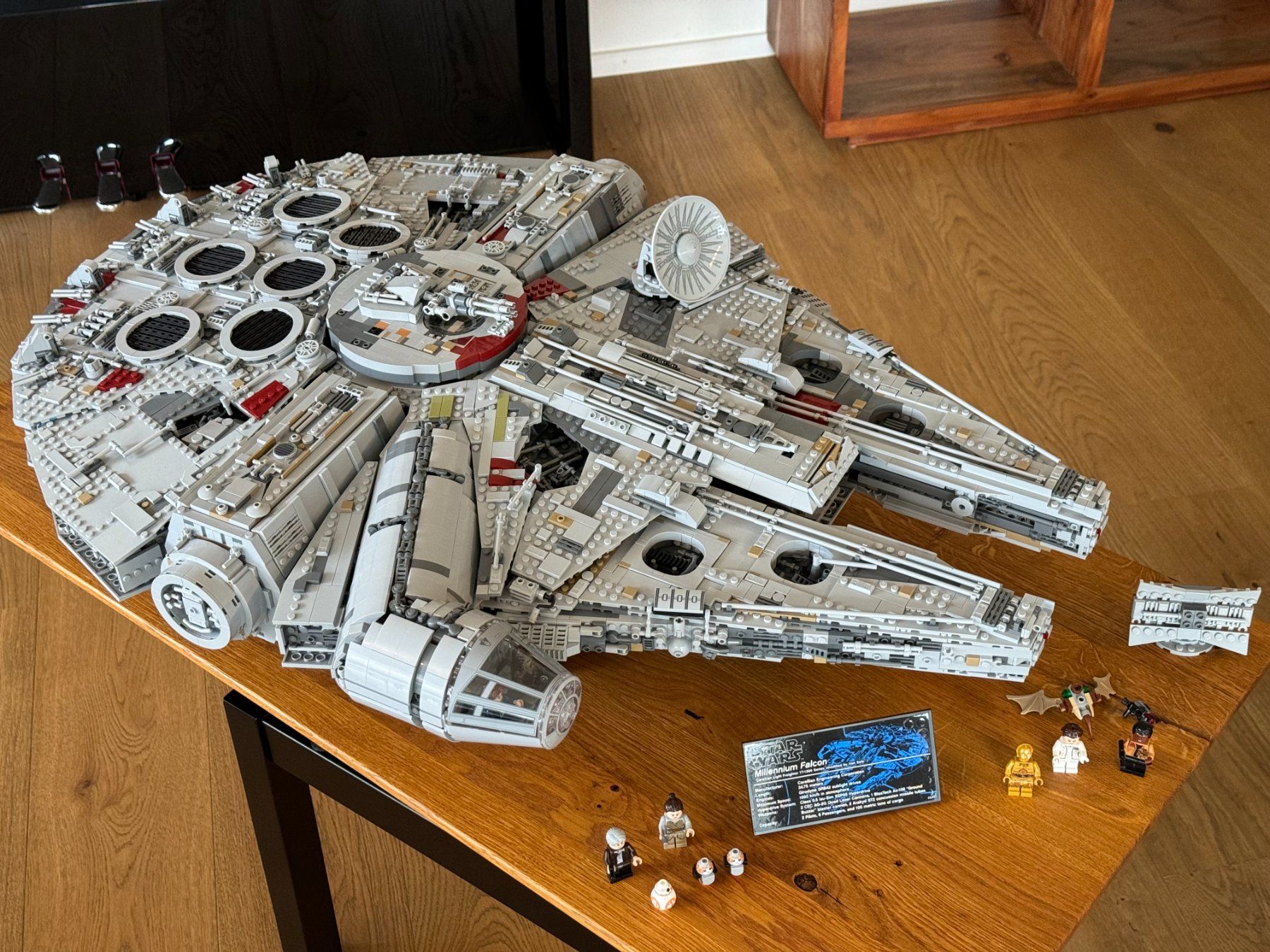 Lego Baukästen: Lego Millennium Falcon UCS 75192 – Gebraucht aus Kreuzlingen von