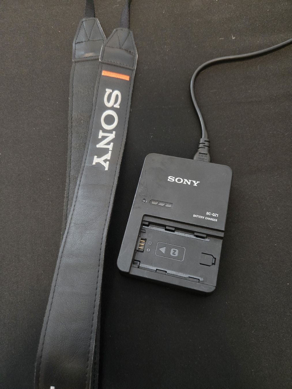 Sony Camcorder: Sony A7sIII, smallrig, 2 objectifs, CF express A et chargeur – Gebraucht aus Bouveret von Ndelet 5