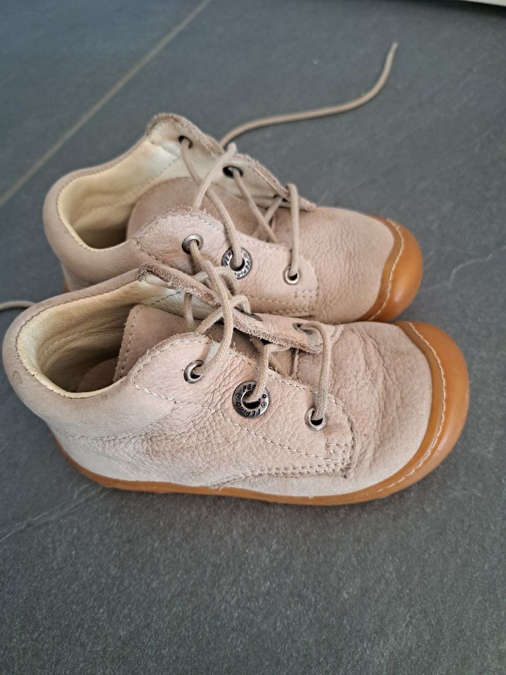 Scarpe per ragazzi: Lernlaufschuhe PEPINO Leder Gr. 21 – Usato da Zell LU venduto da starlight_