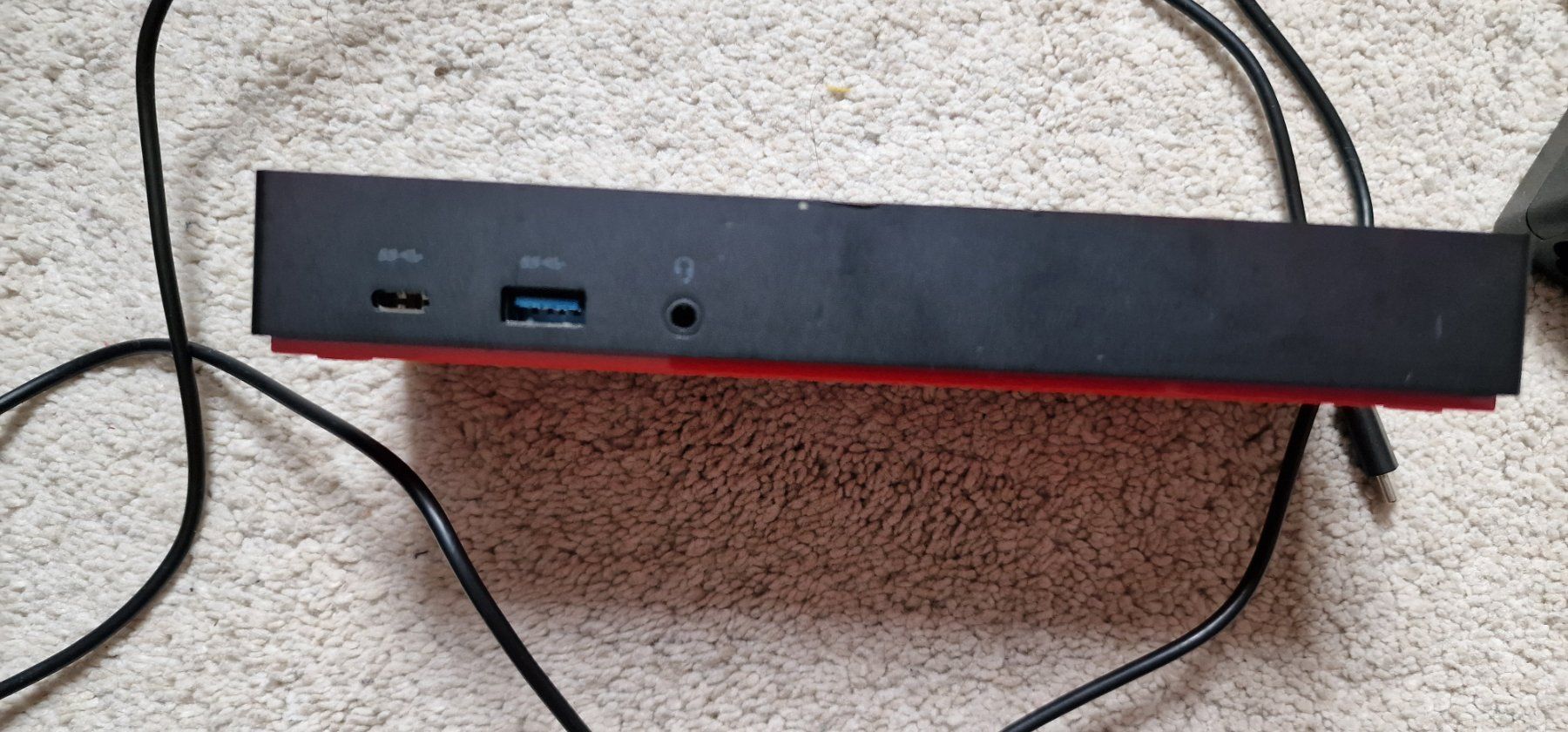 Lenovo Docking station: Lenovo ThinkPad USB-C 130W Docking Station – Usato da Gerlafingen venduto da diotech 4