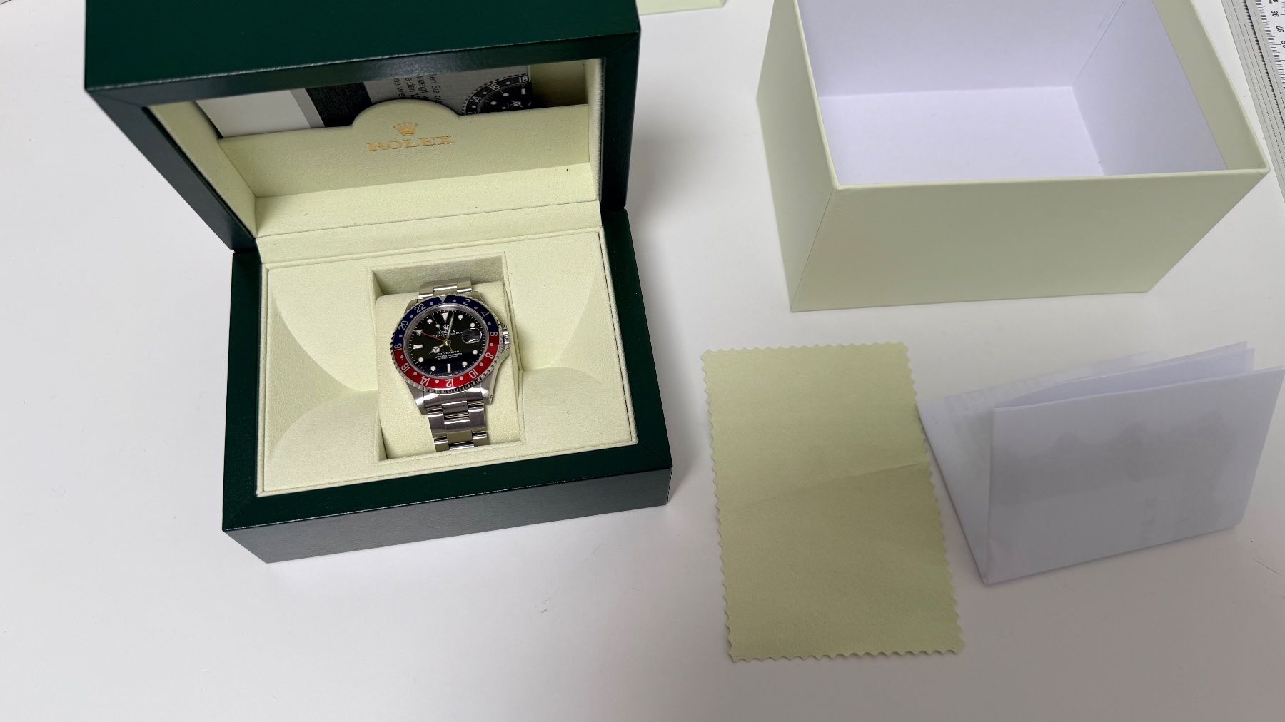 Rolex Uhren: ROLEX GMT MASTER Pepsi 16700 – Gebraucht aus Wettingen von jo_walters 2
