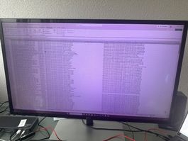 AOC Monitor mit Ständer und Kabeln