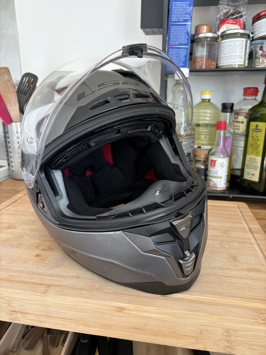 Helme & Visiere: LS2 CHAllENGER F Motorradhelm graumetallic – Gebraucht aus Baden von elmo46 2