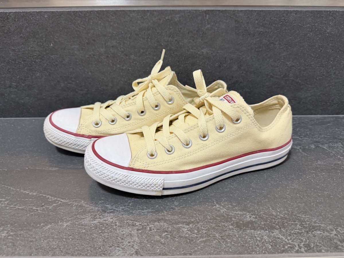 Converse Herrenschuhe: Converse Chuck Taylor Sneaker Grösse 39 – Gebraucht aus Liestal von dani_sale