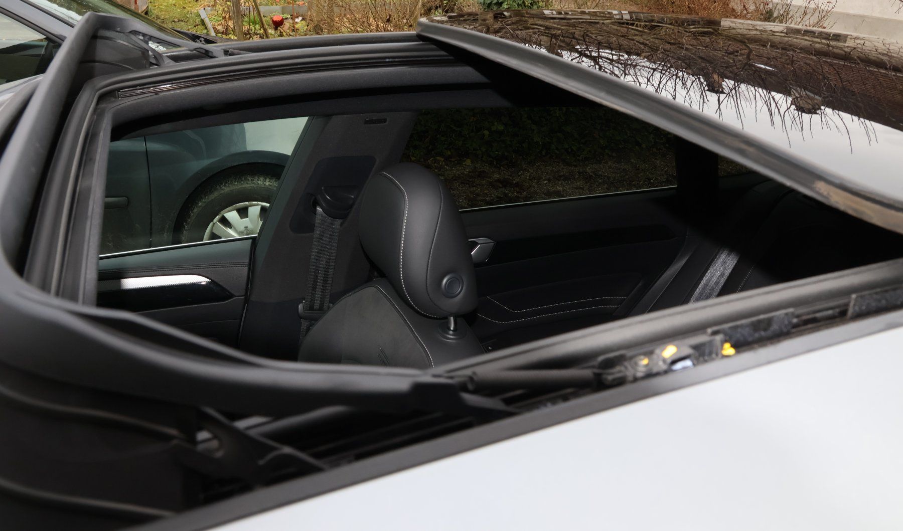 VW Automobili: VW Arteon SB  Plug in Hybrid – Usato da Rona venduto da bar_7nxk 3