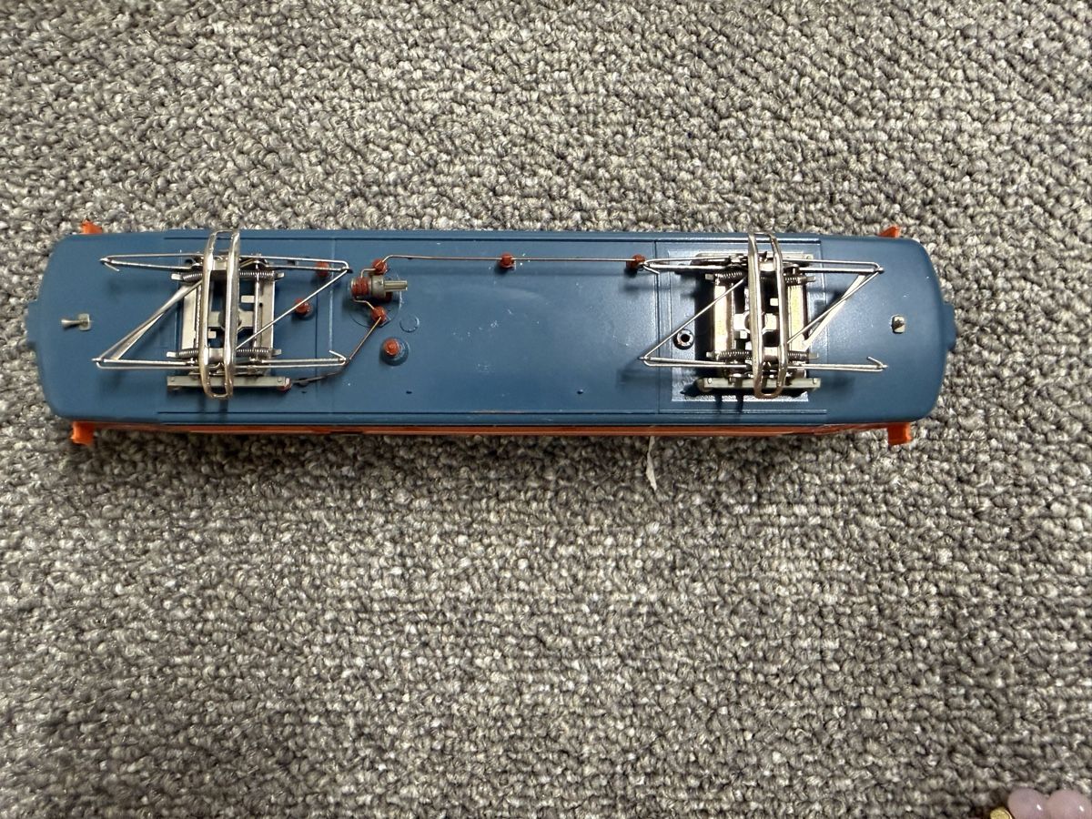 Fleischmann Modelleisenbahnen: Elektrolokomotive RC 21091 Fleischmann  – Gebraucht aus Berikon von TopLok 3
