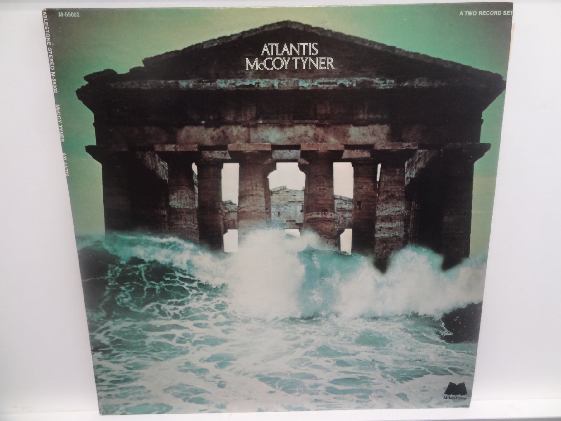 Dischi in vinile: McCoy Tyner - Atlantis - Doppel LP - – Usato da luzern venduto da musicandart