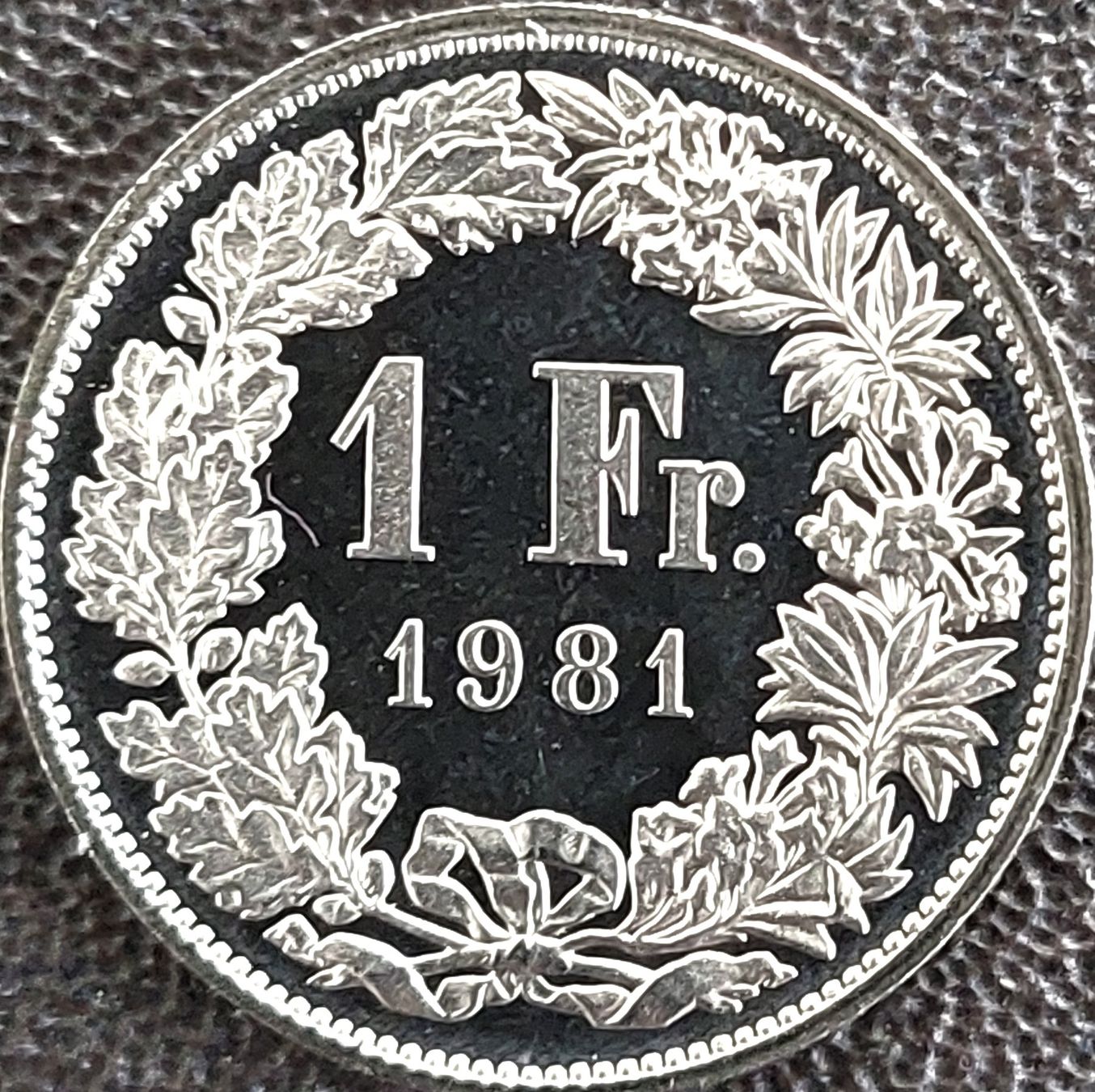 Tutti le monete: 1 Franken 1981 stgl. / aus Münzsatz – Nuovo (secondo la descrizione) da Arch venduto da coinsandmore
