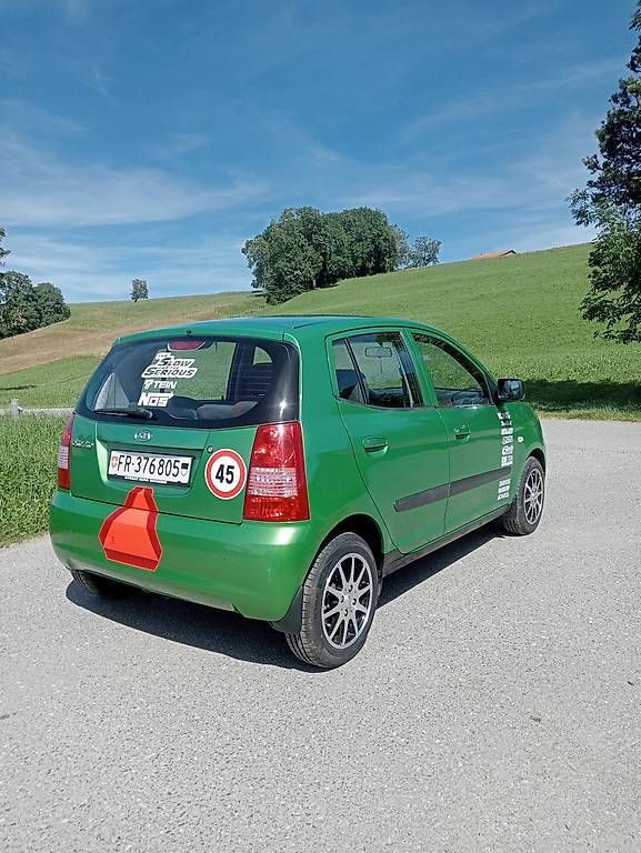Autos: Kia picanto 45km/h – Gebraucht aus Châtelard-p-Romont von Lolobarbey31 1