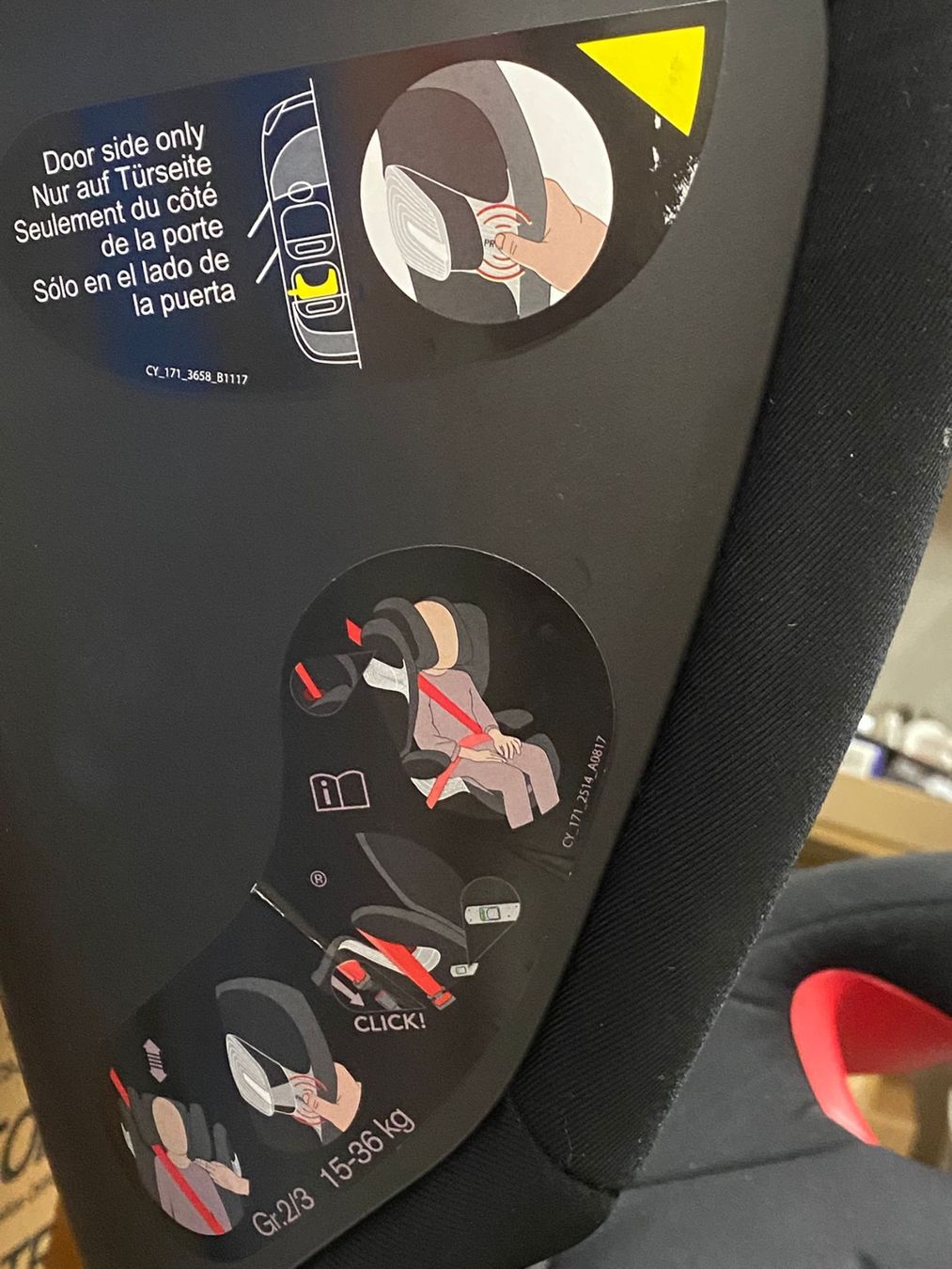 Cybex Seggiolini per auto: Cybex Solution X-Fix Kindersitz, Top Zustand, Schwarz! – Usato da Küssnacht venduto da Flowerlady 2